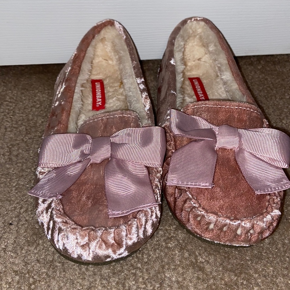 Union bay slippers